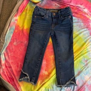 Joe’s Jeans with frayed hem like new size 2